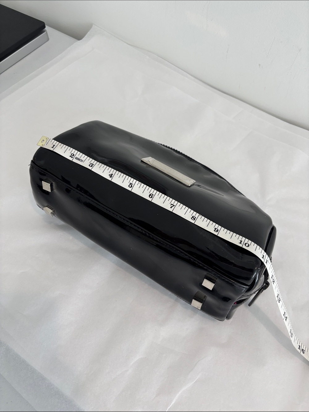 HOLT RENFREW Black Patent Travel toiletry bag make up case cosmetic bag lined - Picture 15 of 17